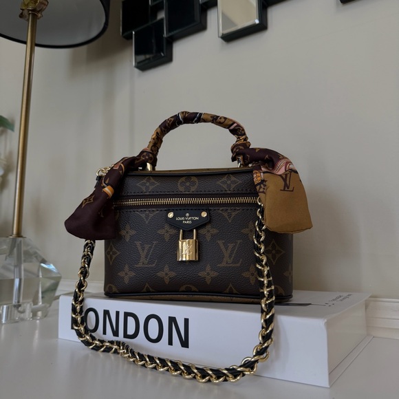 Louis Vuitton Handbags - Louis Vuitton Brown Monogram Bag with Gold Chain